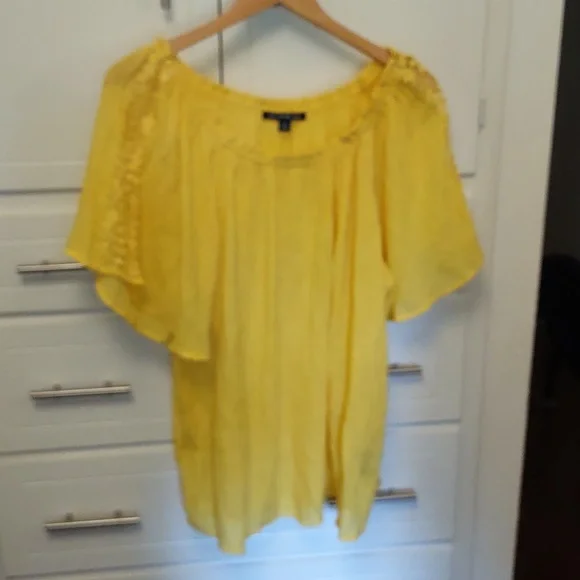 Zac & Rachel Woman yellow top - Picture 1 of 5